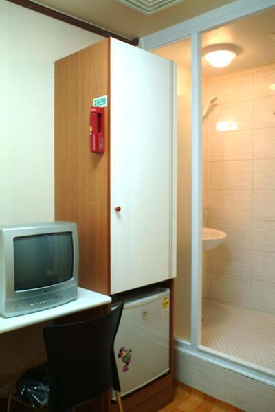 E Livingtel Hotel Seoul Bagian luar foto